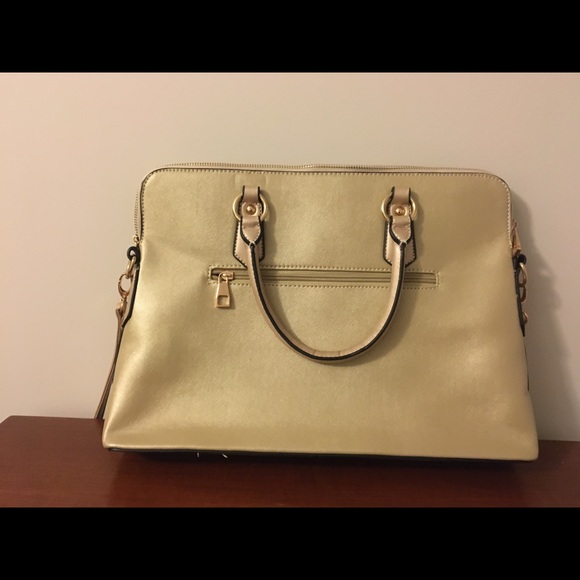 Purse - Picture 4 of 6